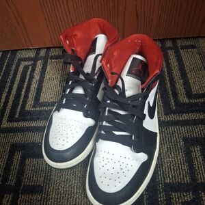 Nike Air Jordan High-Top Sneakers